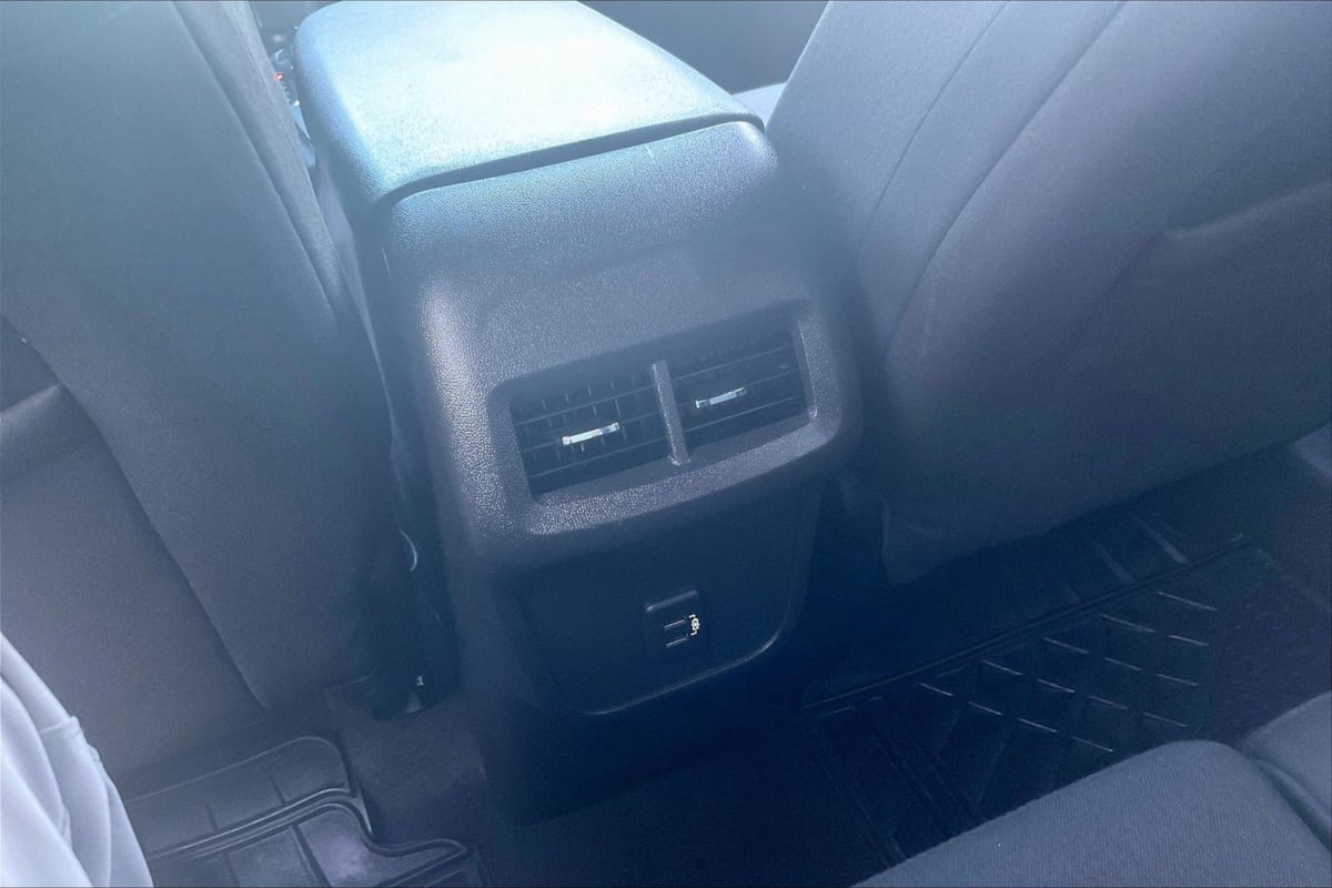 Chevrolet Equinox photo 10