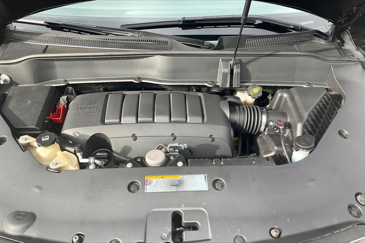 Buick Enclave photo 29