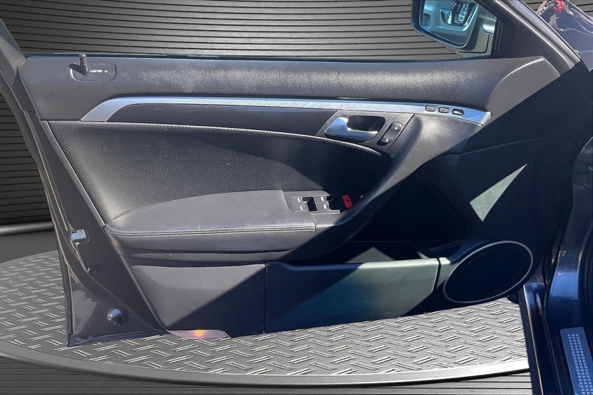 Acura TL photo 19