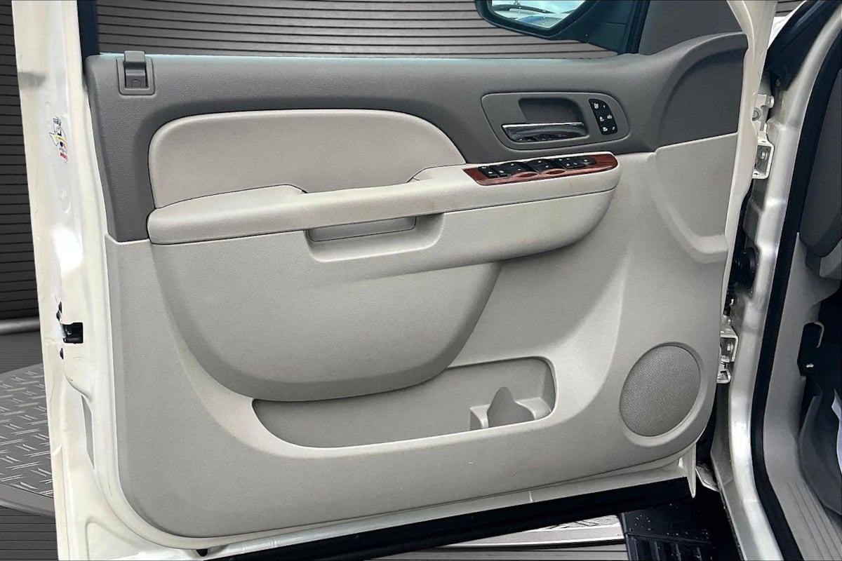 GMC Yukon photo 18