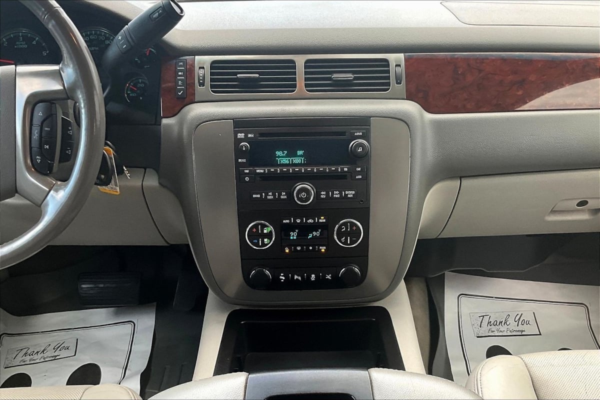 GMC Yukon photo 9