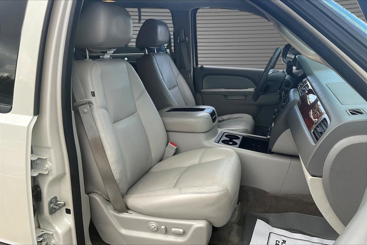 GMC Yukon photo 26