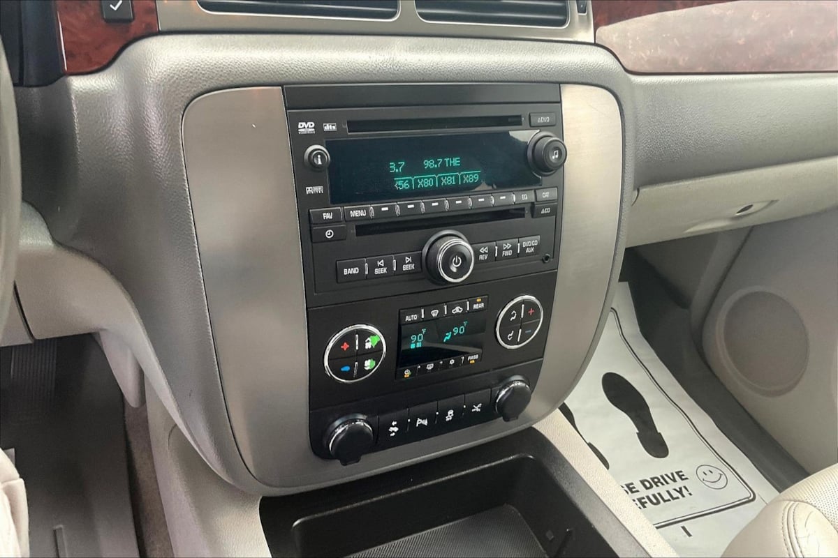 GMC Yukon photo 15