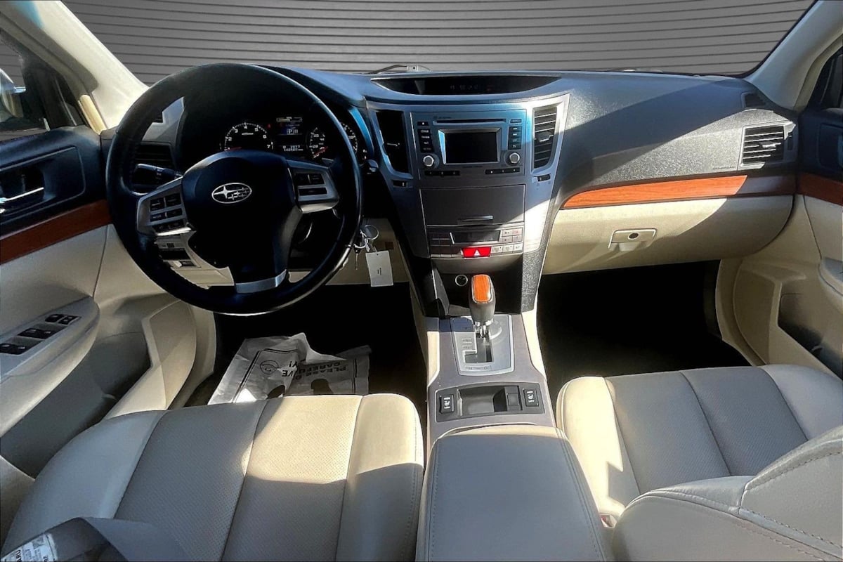 Photo 7 of this Subaru Outback