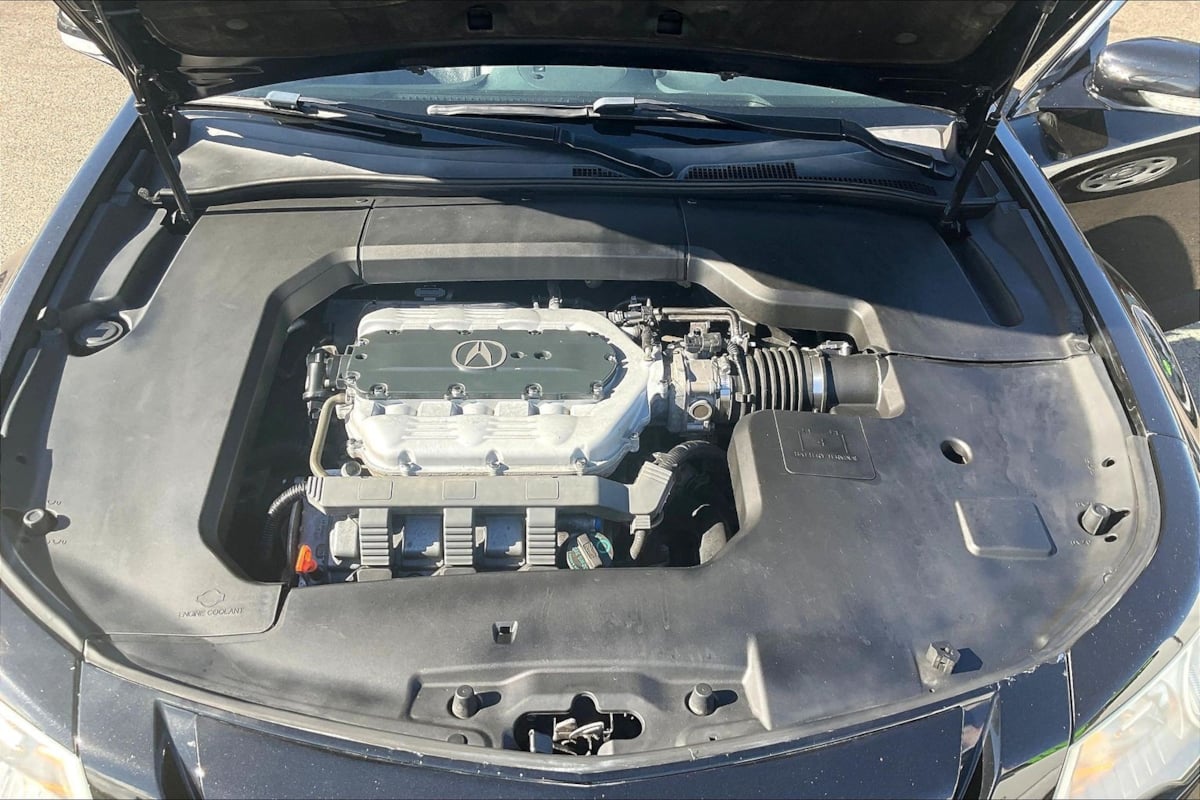 Photo 28 of this Acura TL