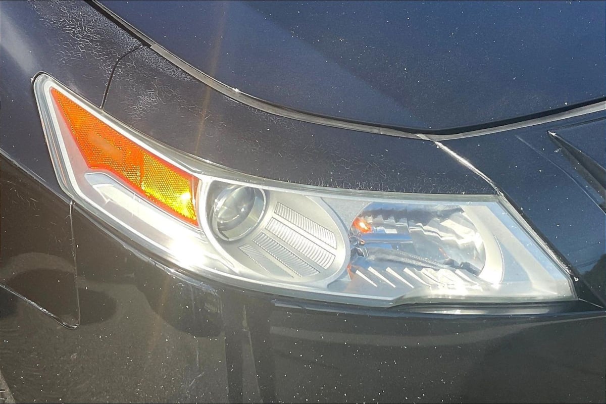 Photo 30 of this Acura TL