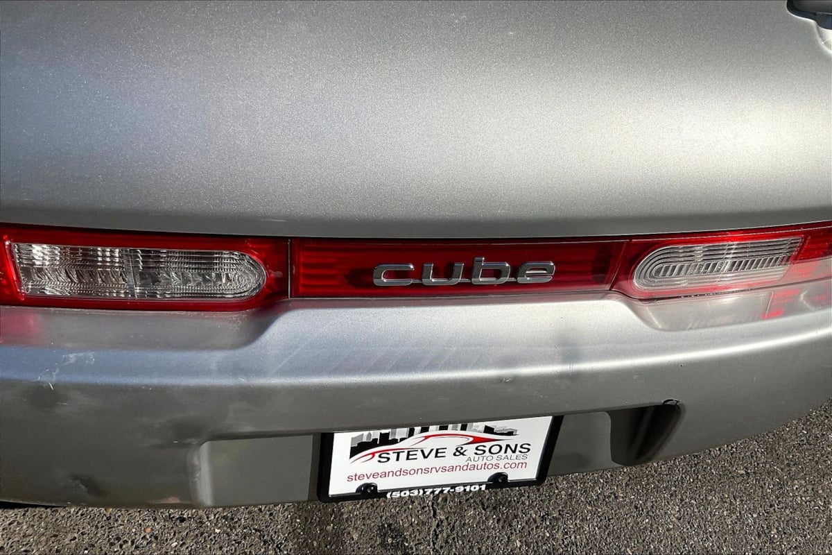 Photo 23 of this Nissan cube