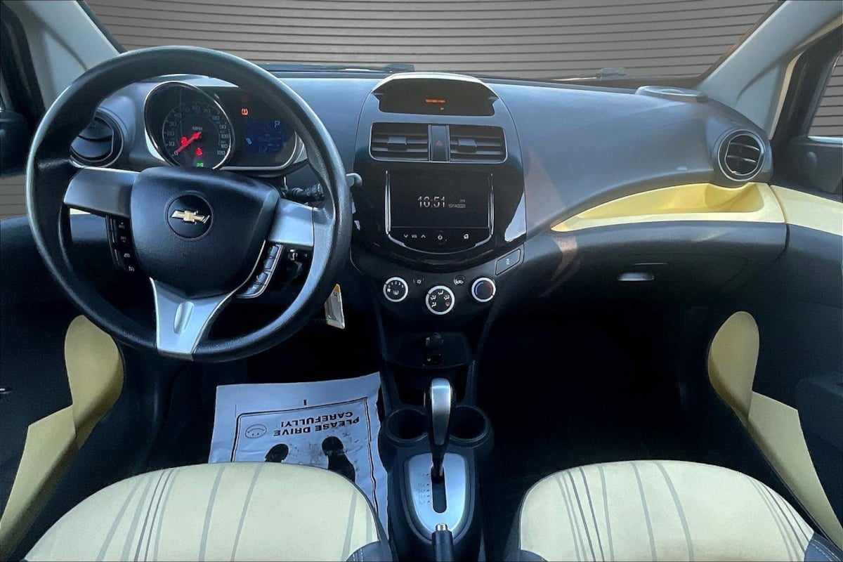 Photo 7 of this Chevrolet Spark