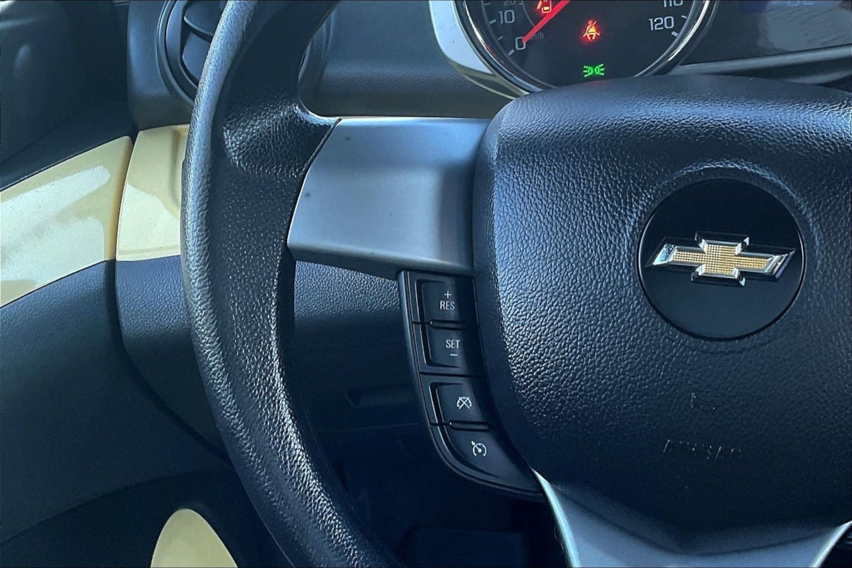 Photo 11 of this Chevrolet Spark