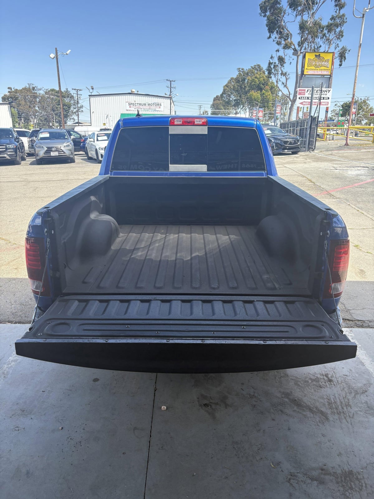 2018 RAM Ram 1500 Pickup Sport - Photo 6