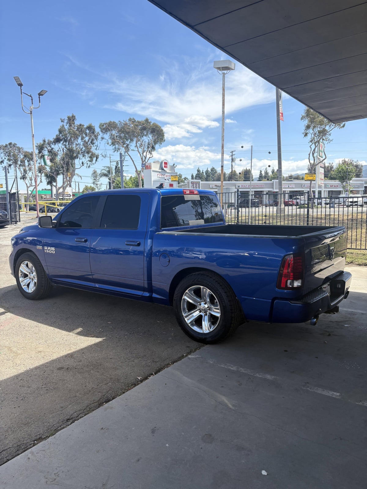 2018 RAM Ram 1500 Pickup Sport - Photo 7