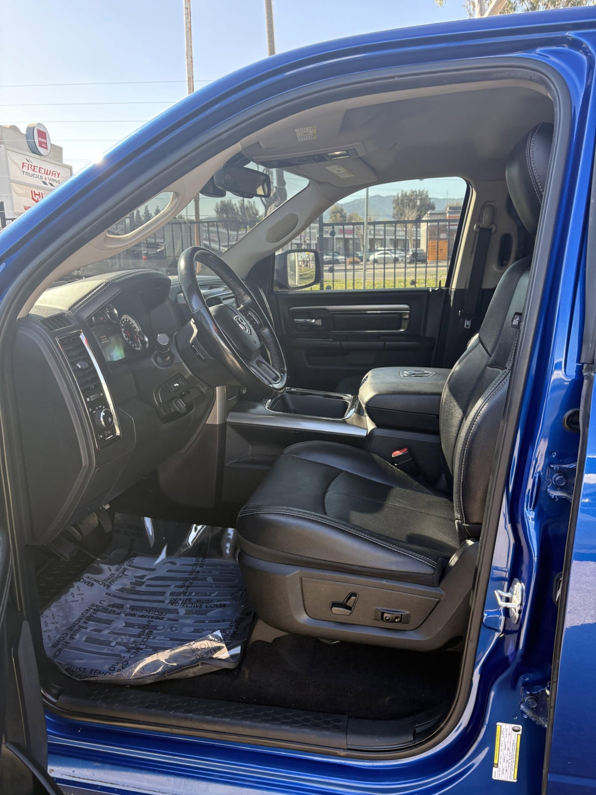 2018 RAM Ram 1500 Pickup Sport - Photo 9