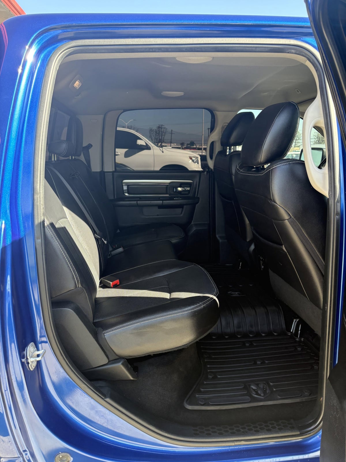 2018 RAM Ram 1500 Pickup Sport - Photo 13