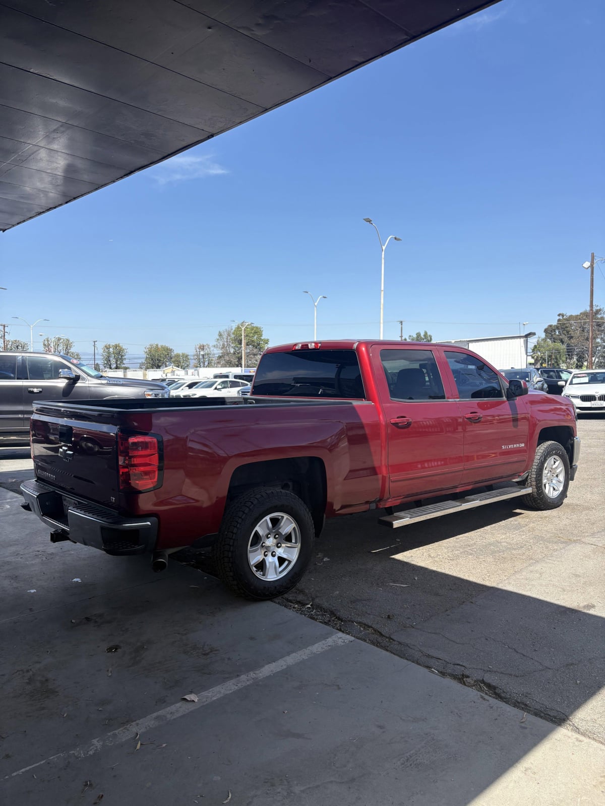 2018 Chevrolet Silverado 1500 LT - Photo 4