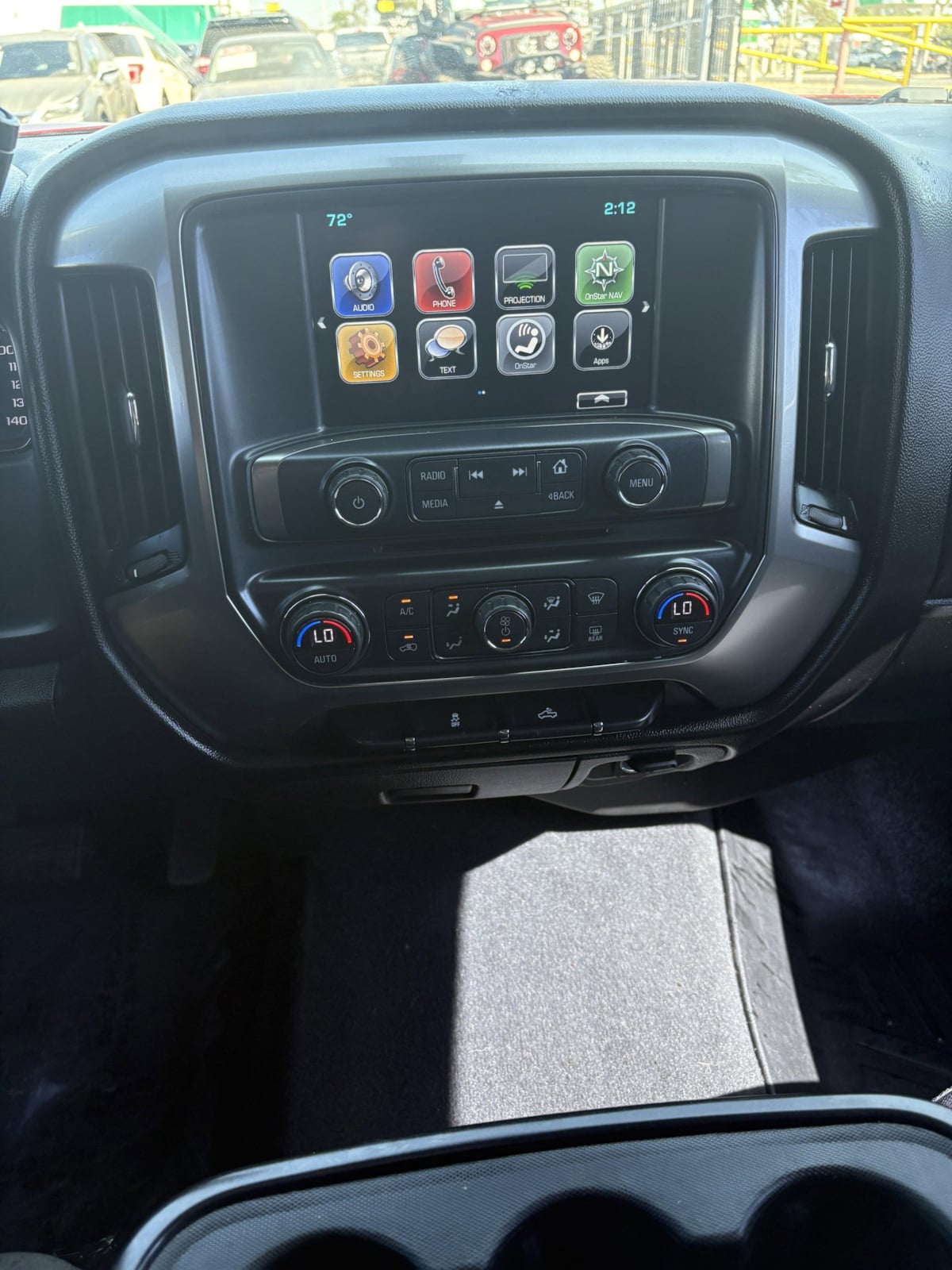 2018 Chevrolet Silverado 1500 LT - Photo 17