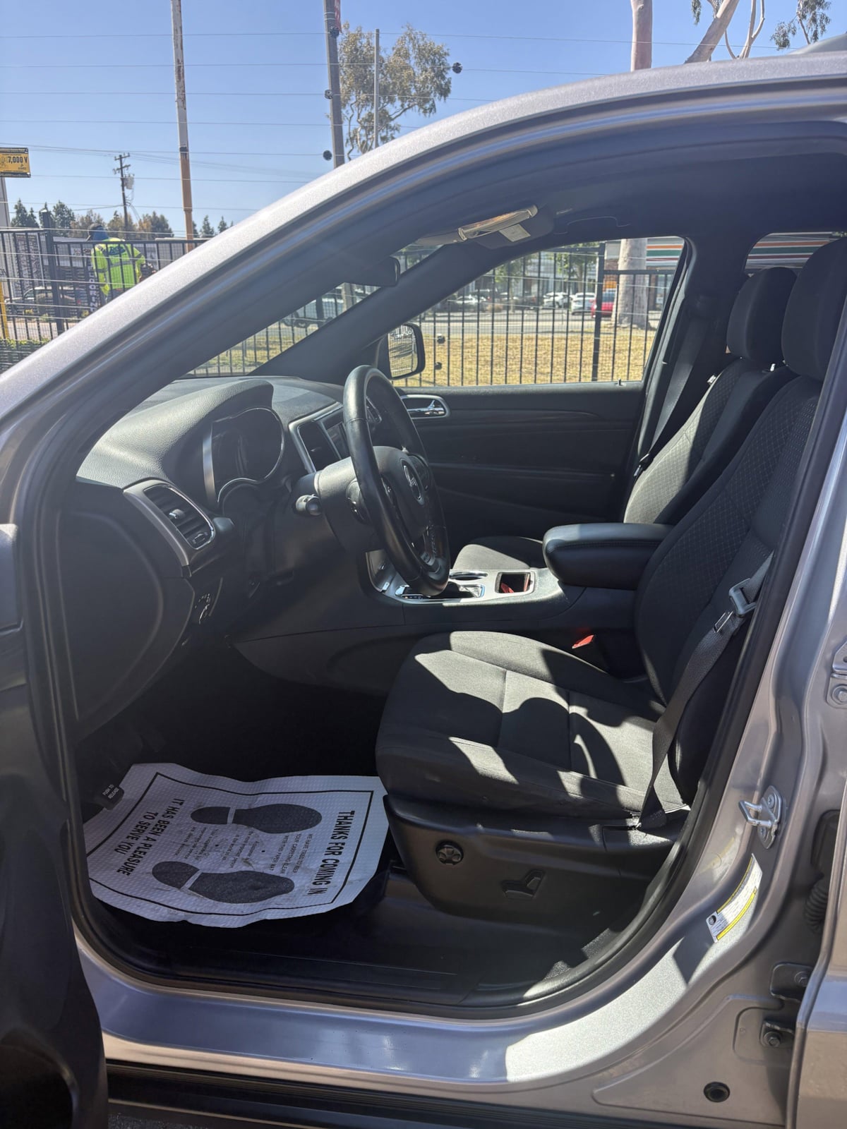 2019 Jeep Grand Cherokee Laredo E - Photo 9