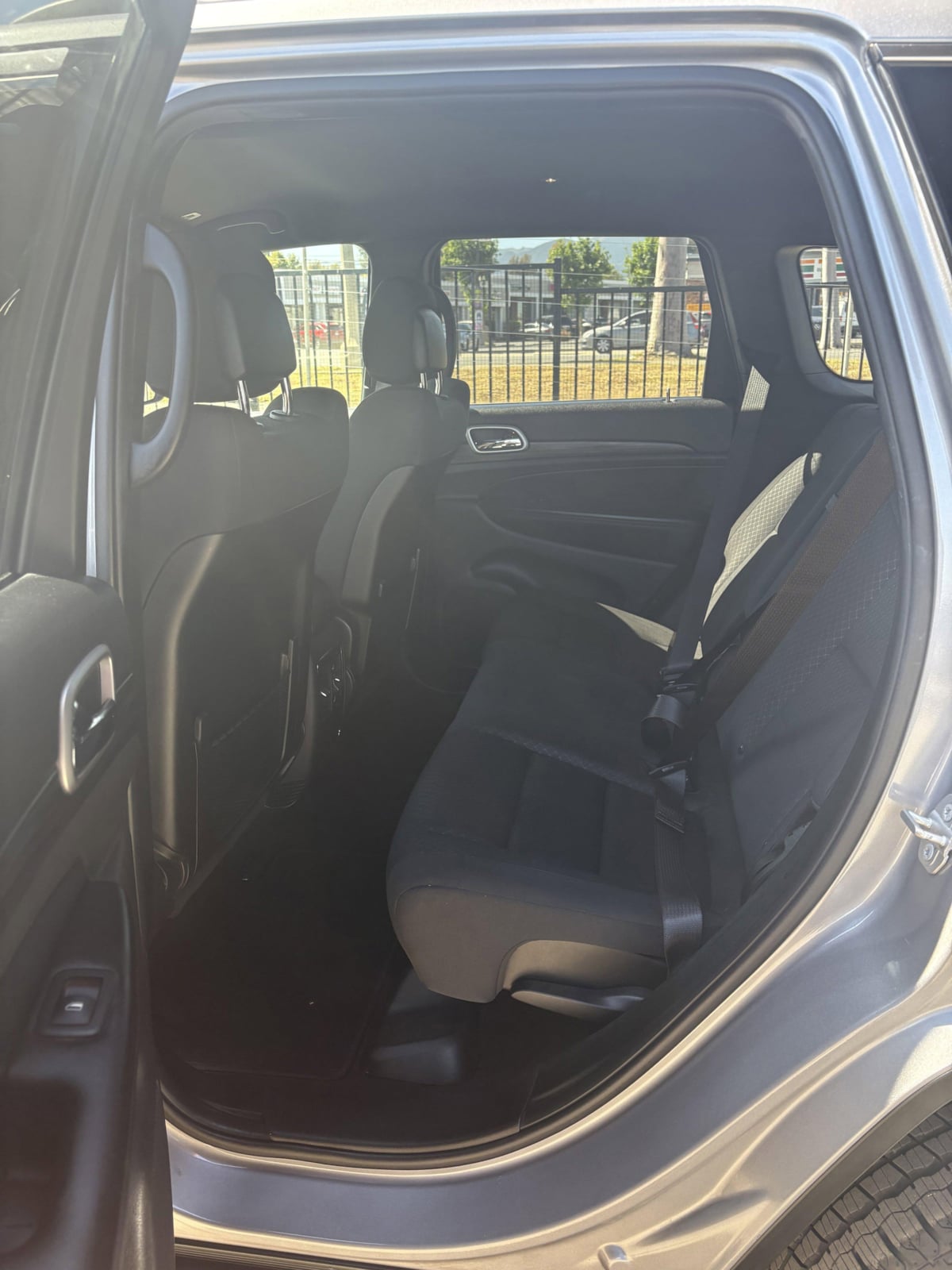 2019 Jeep Grand Cherokee Laredo E - Photo 11