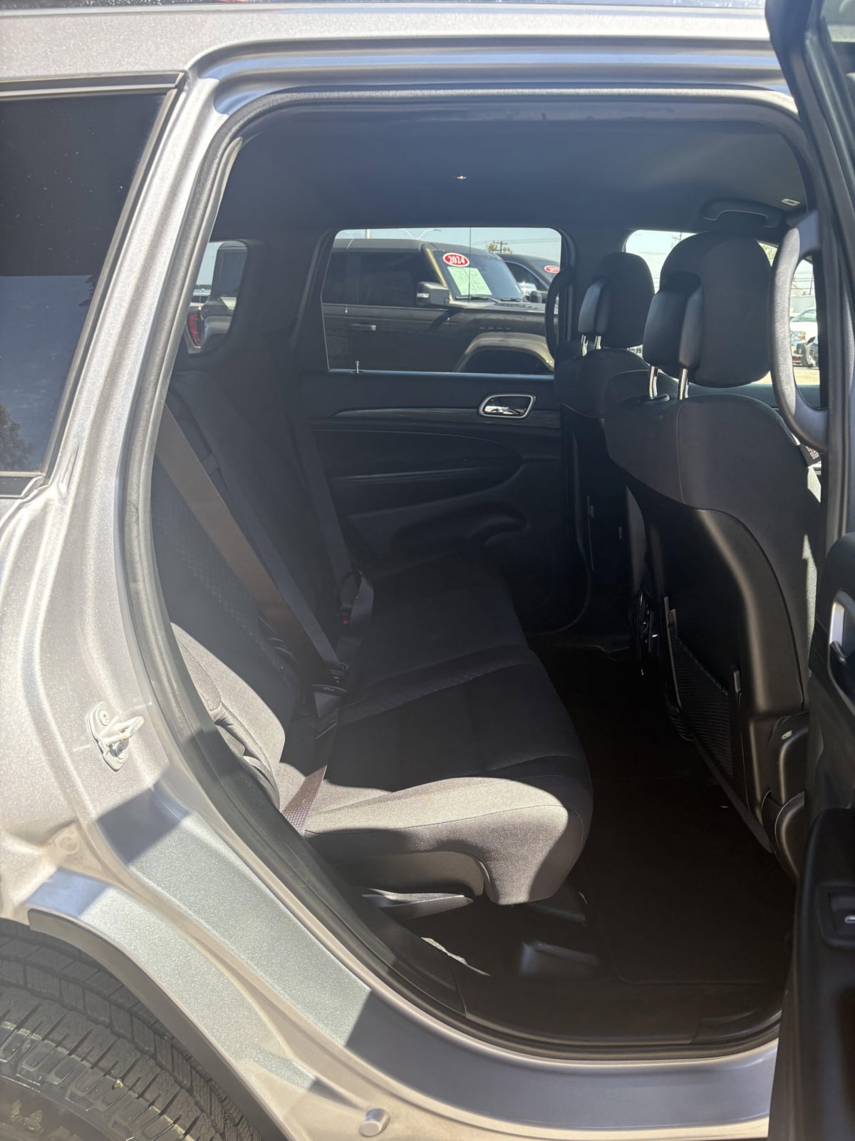 2019 Jeep Grand Cherokee Laredo E - Photo 13