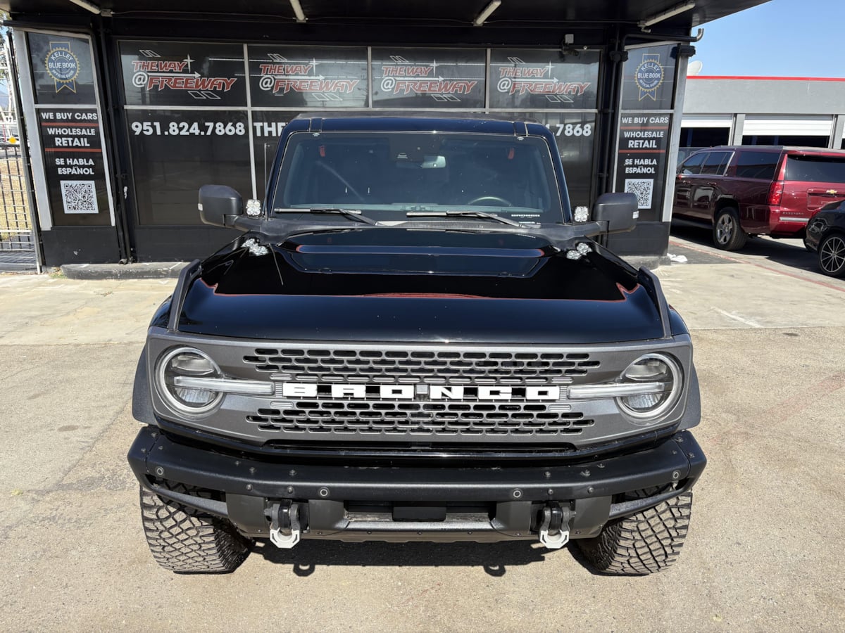 2024 Ford Bronco 4-Door Badlands - Photo 2