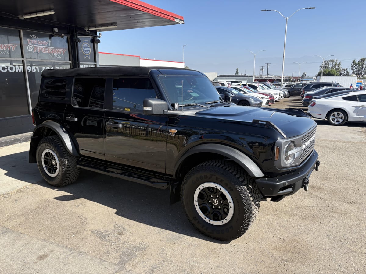 2024 Ford Bronco 4-Door Badlands - Photo 3