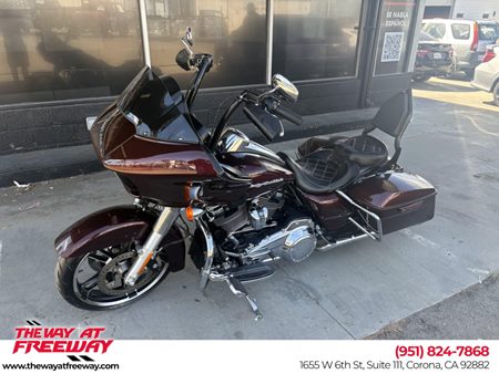 2018 Harley-Davidson Road Glide Base