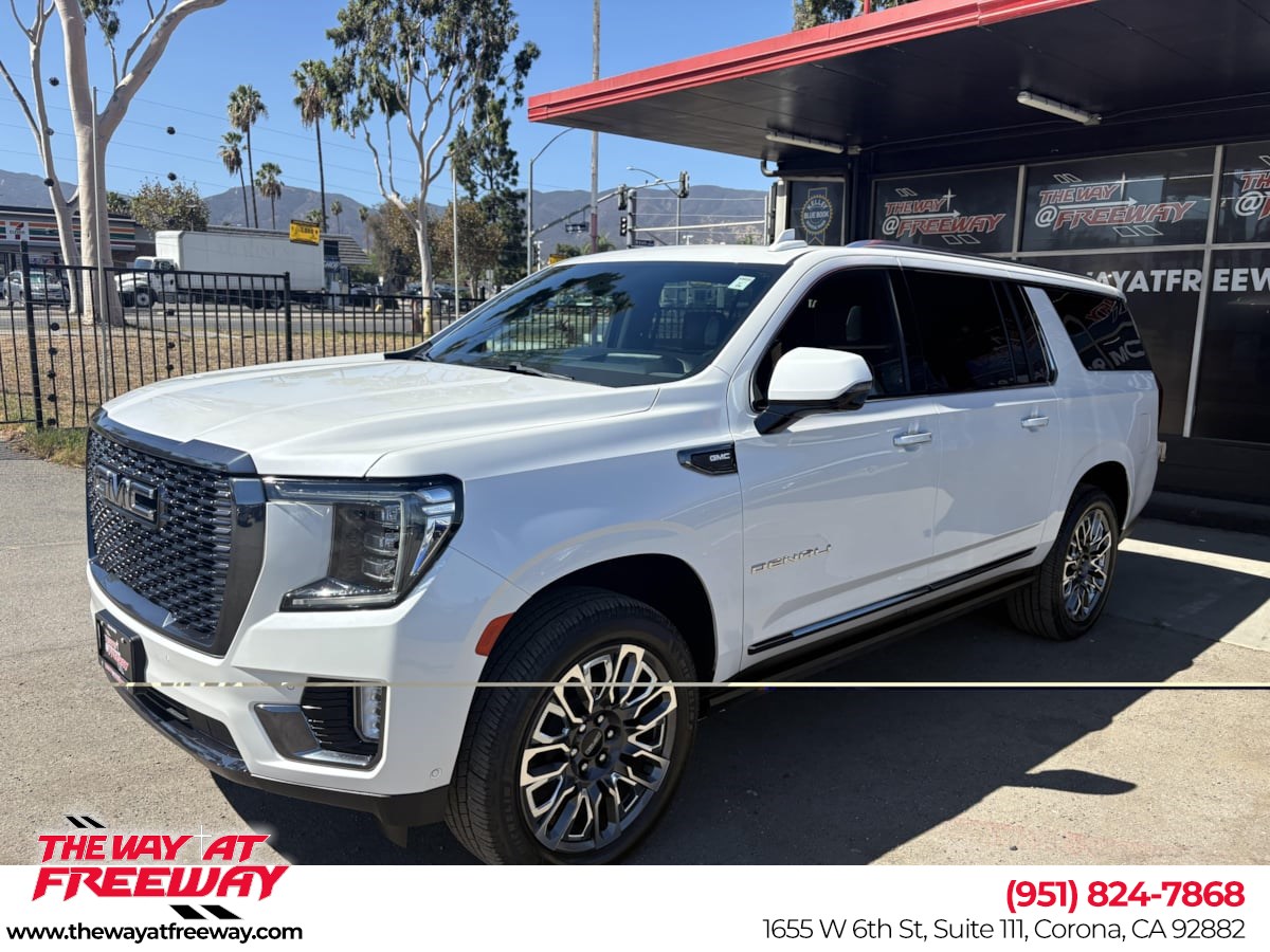 2023 GMC Yukon XL Denali Ultimate