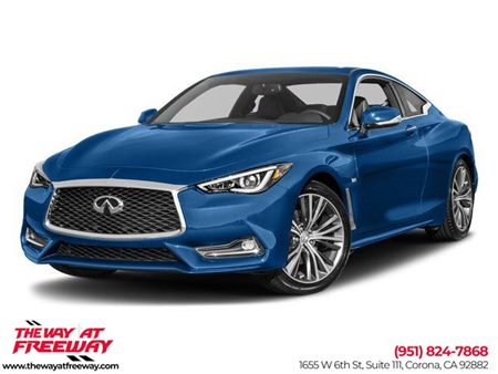 2017 INFINITI Q60 Sport