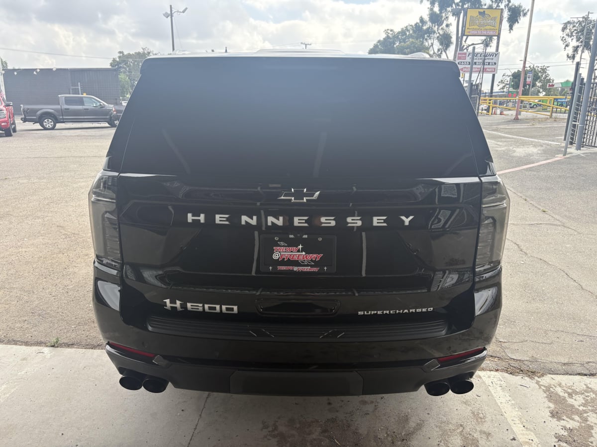 Photo 5 of this Chevrolet Suburban