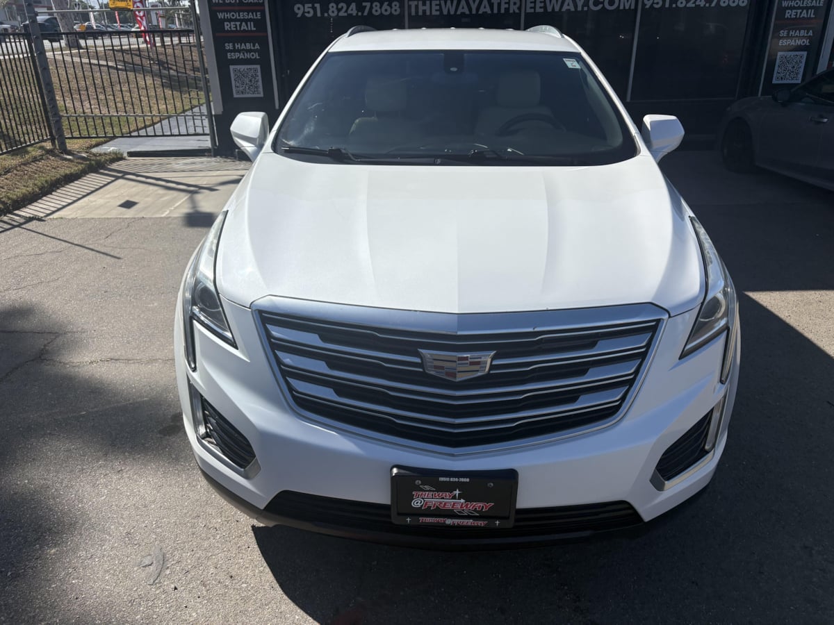 Photo 2 of this Cadillac XT5
