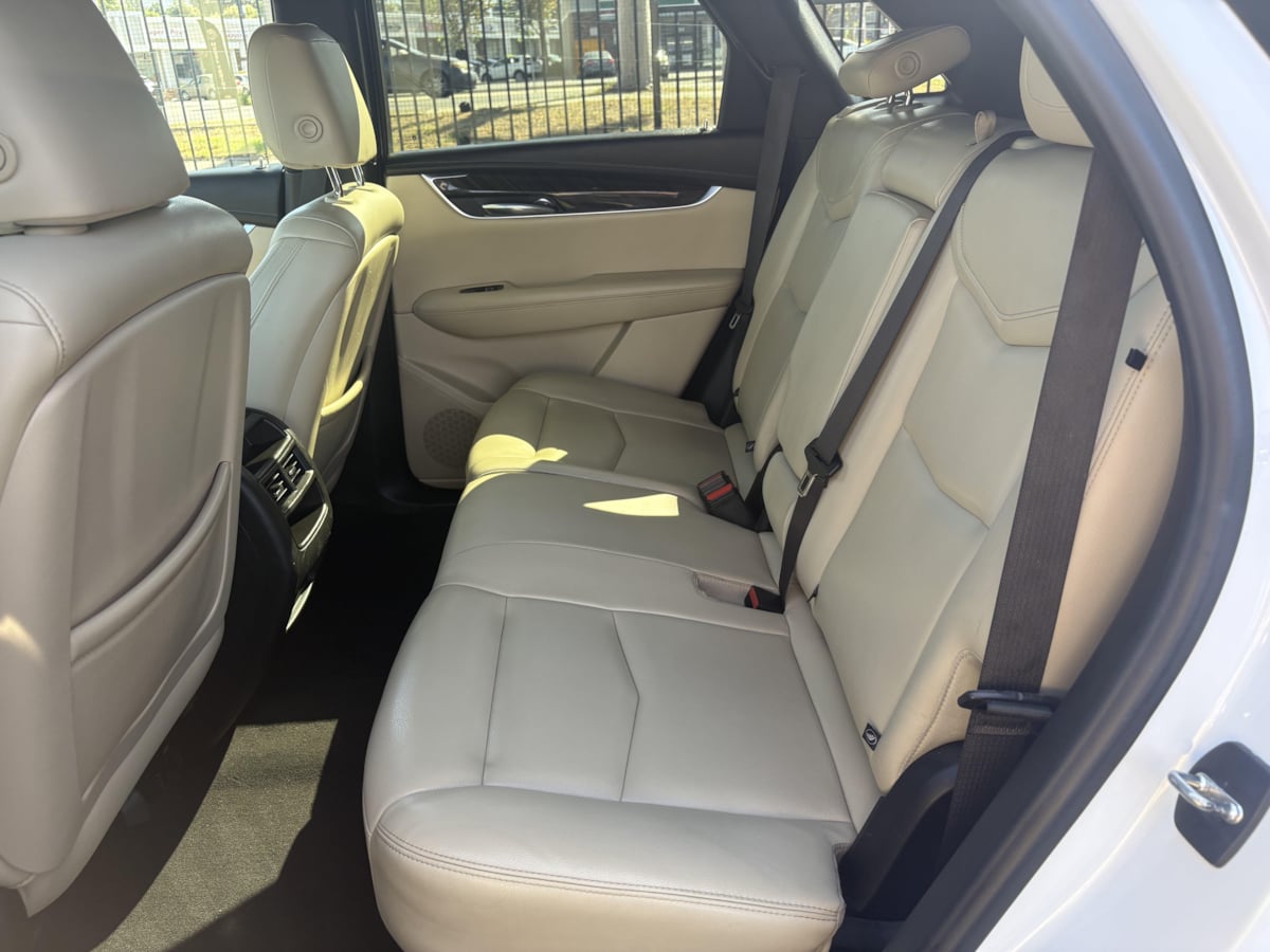 Photo 12 of this Cadillac XT5
