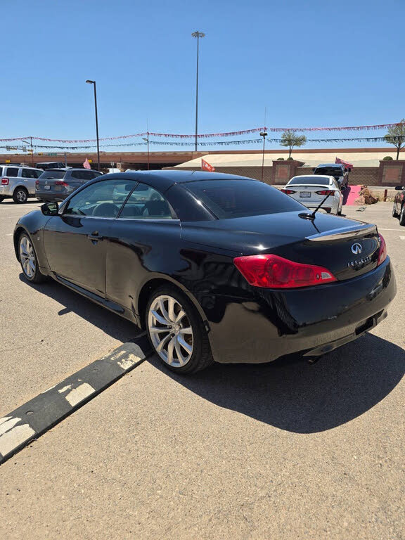 2014 INFINITI Q60 Convertible S - Photo 4