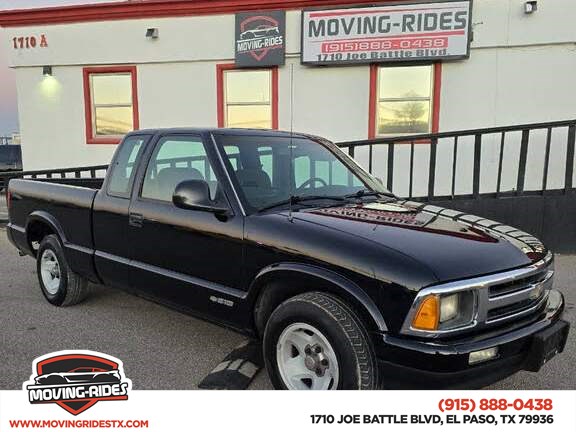 1995 Chevrolet S-10 LS Extended Cab RWD
