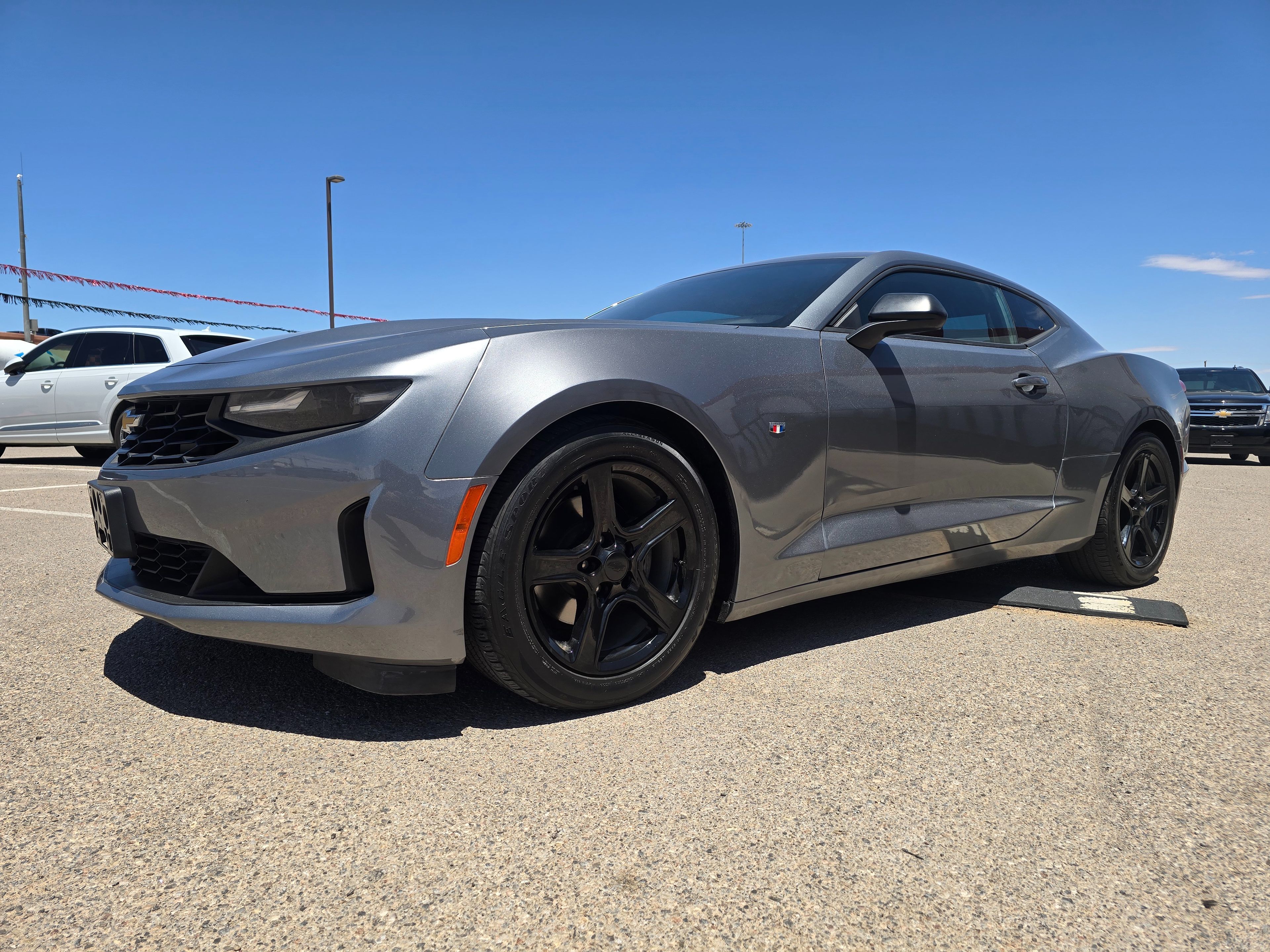 2021 Chevrolet Camaro 1LT - Photo 2