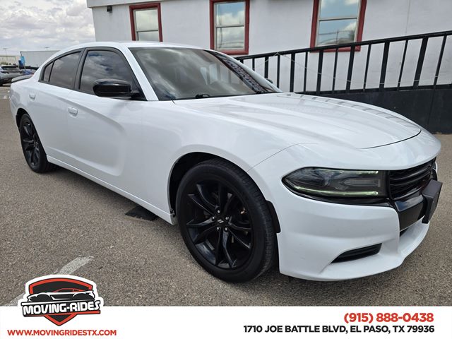 White Knuckle Clearcoat 2017 Dodge Charger Sedan Rear-Wheel Drive Automatic