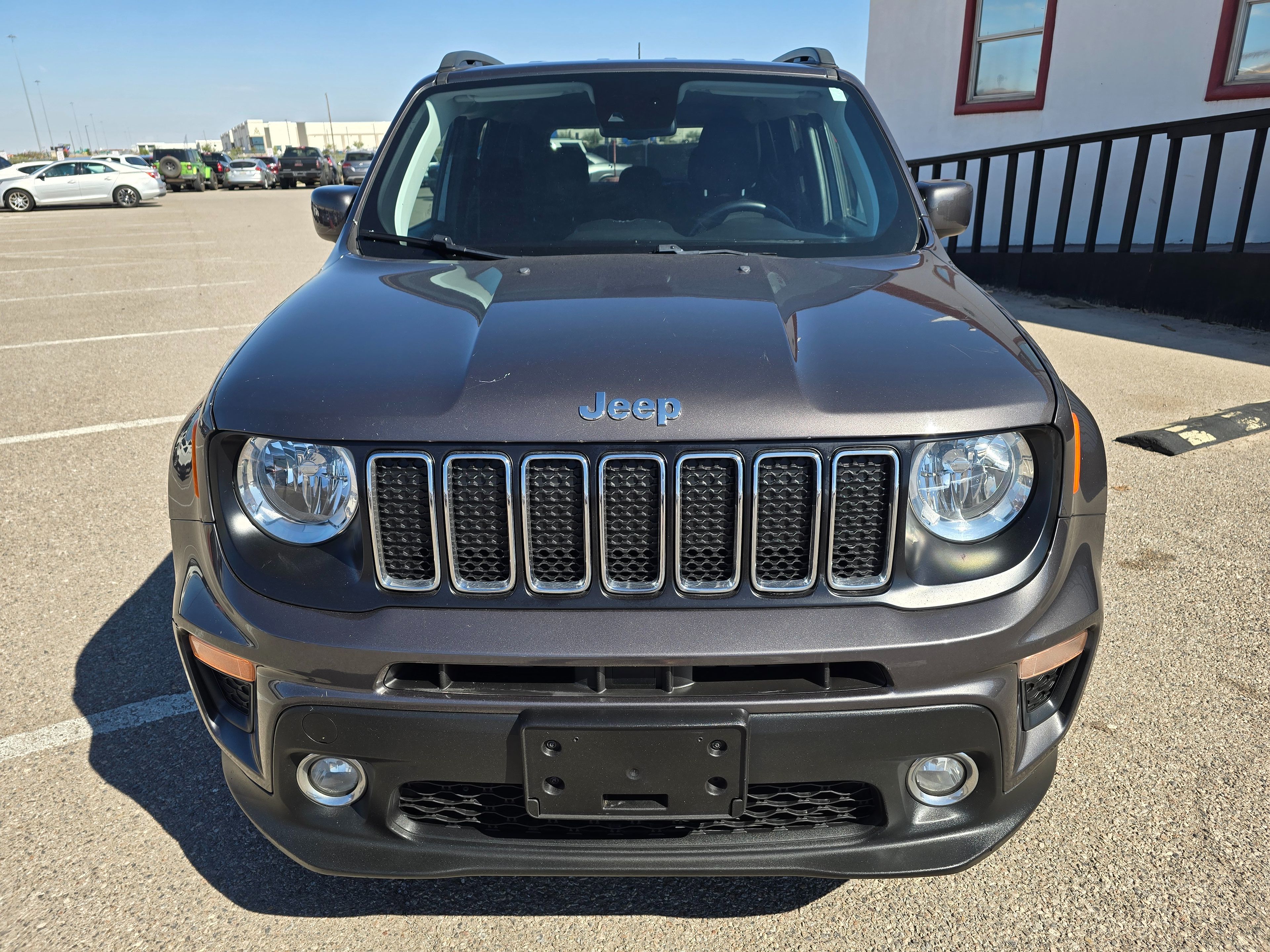 Photo 7 of this Jeep Renegade