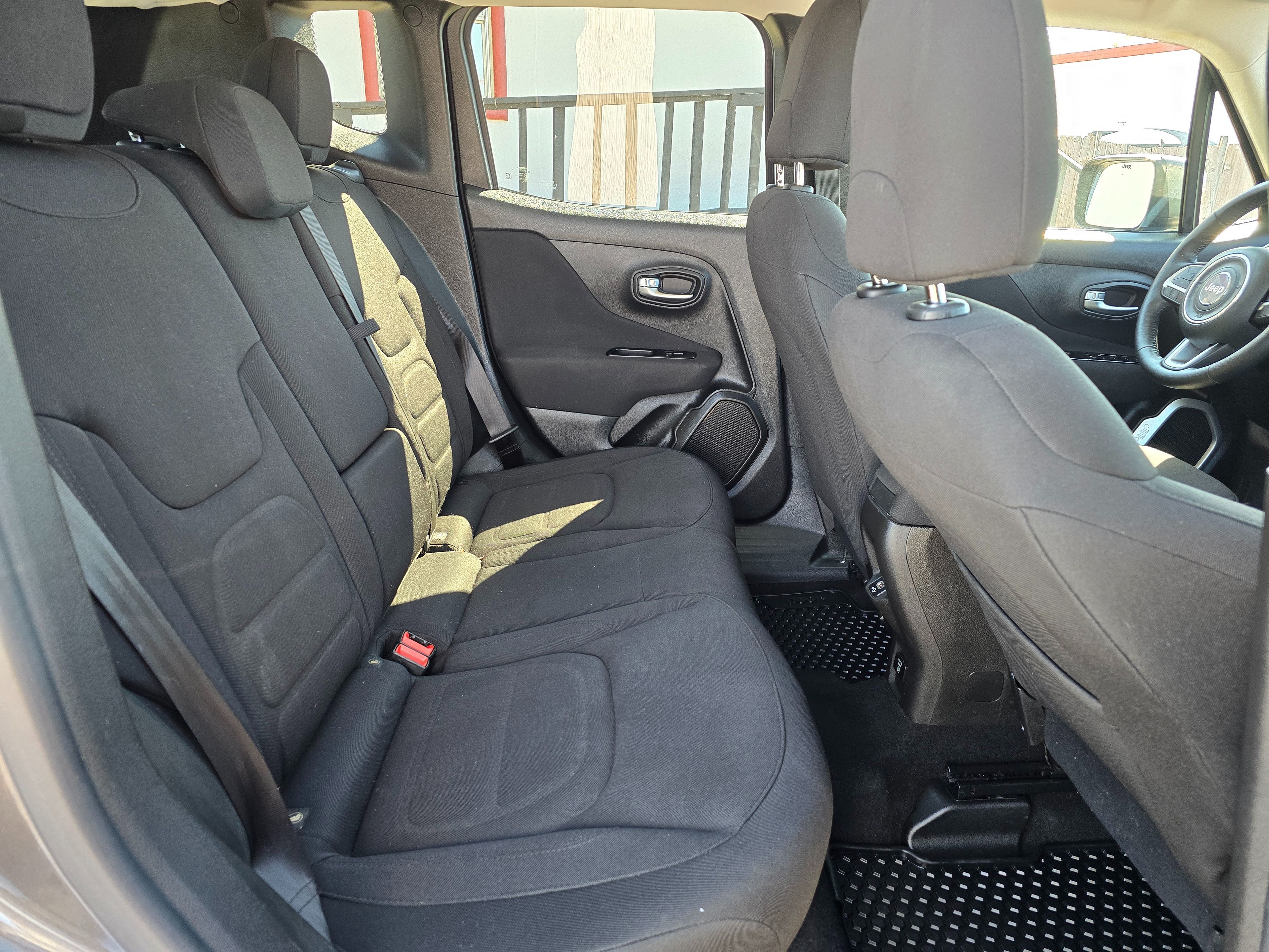 Photo 10 of this Jeep Renegade