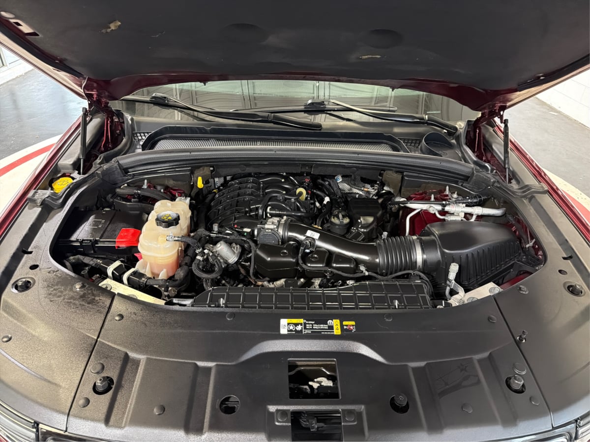 Photo 11 of this Jeep Grand Cherokee L