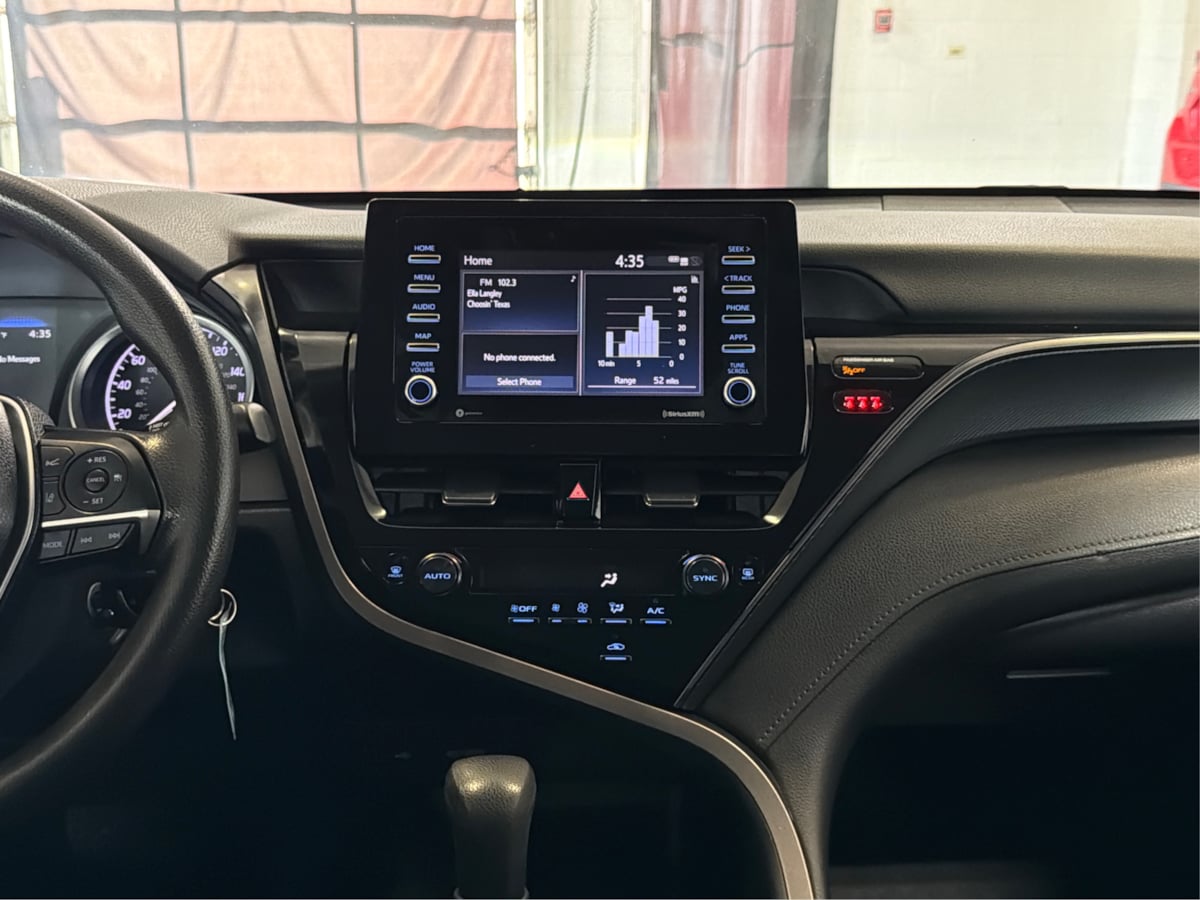 Photo 17 of this Toyota Camry