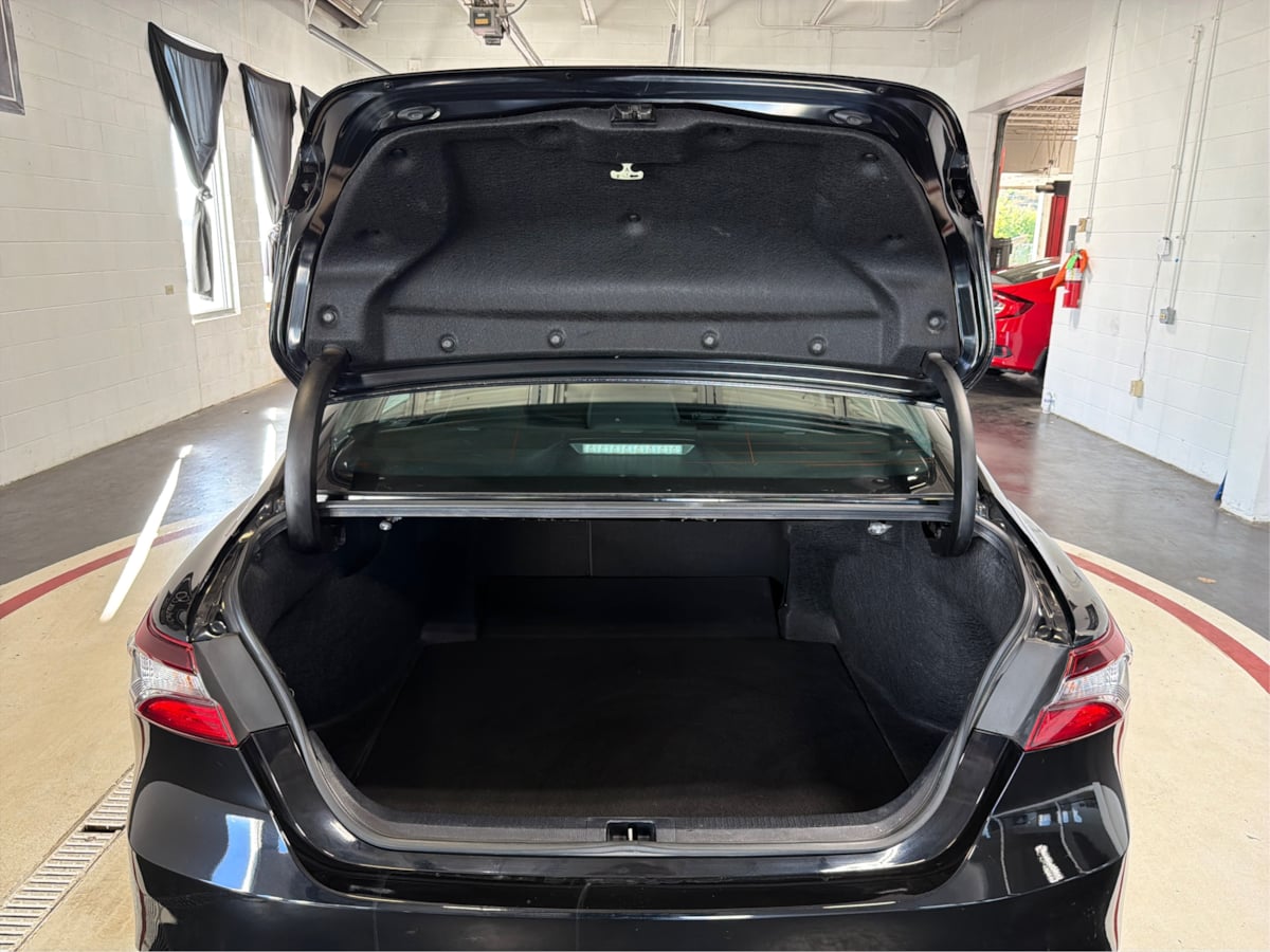 Photo 12 of this Toyota Camry
