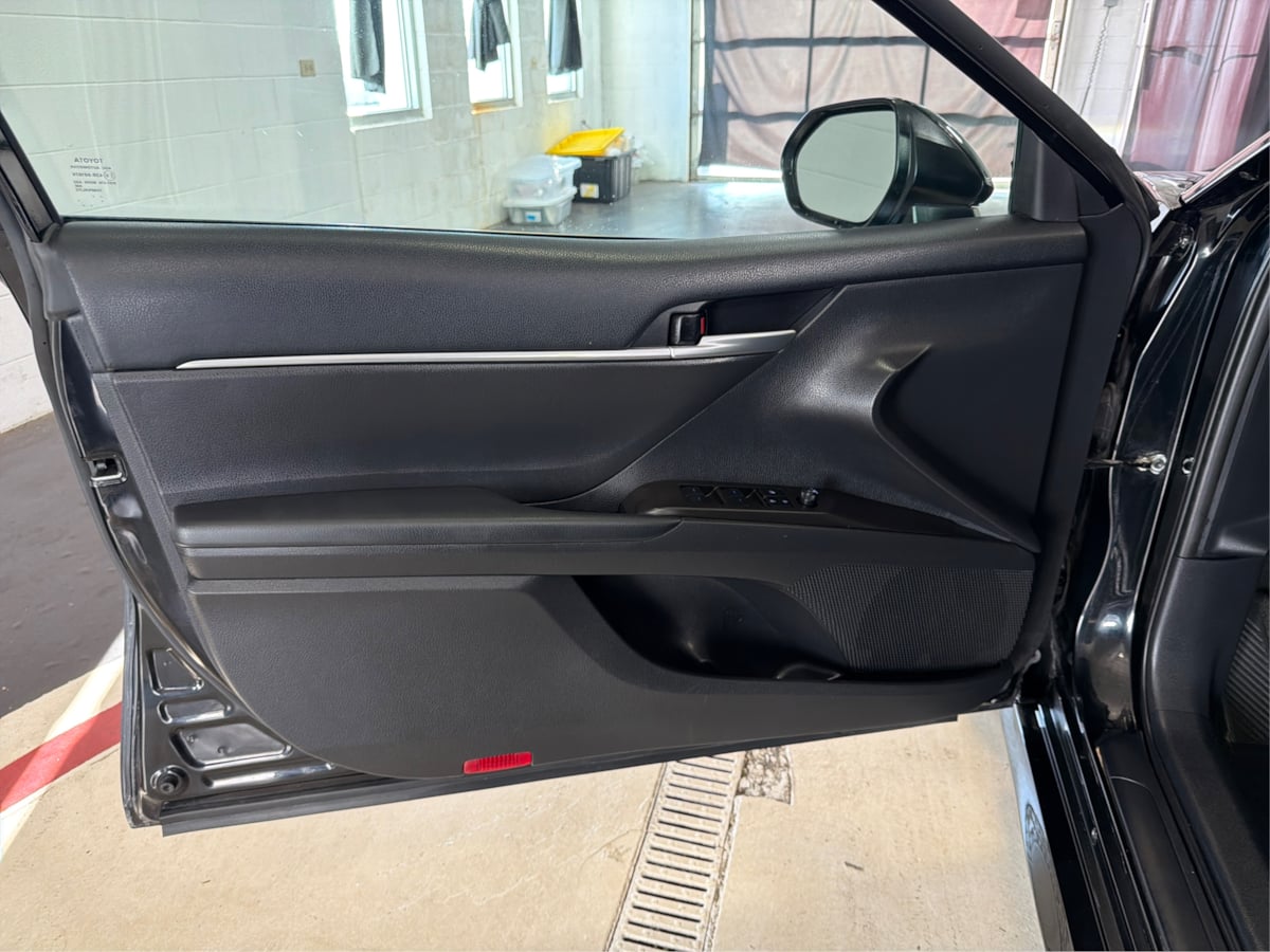 Photo 23 of this Toyota Camry