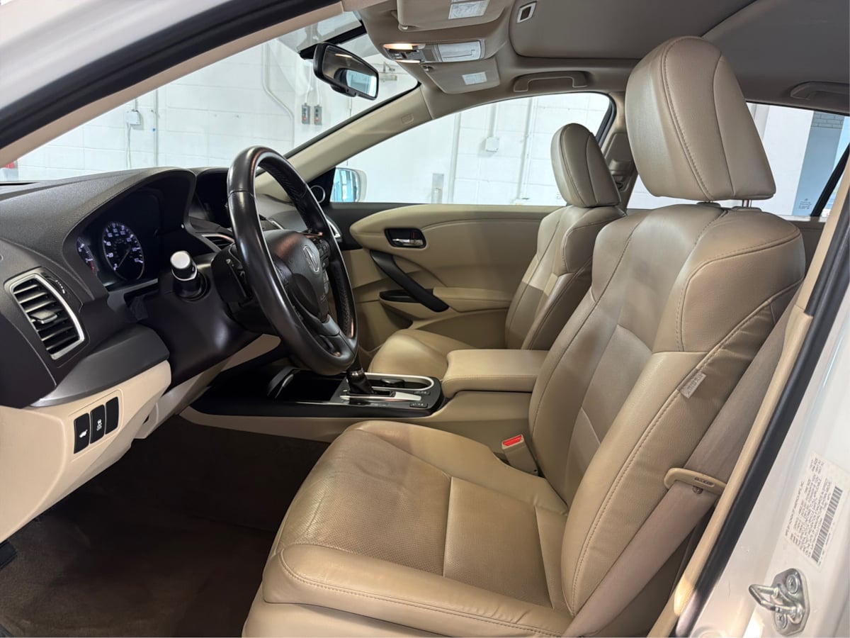 Photo 9 of this Acura RDX