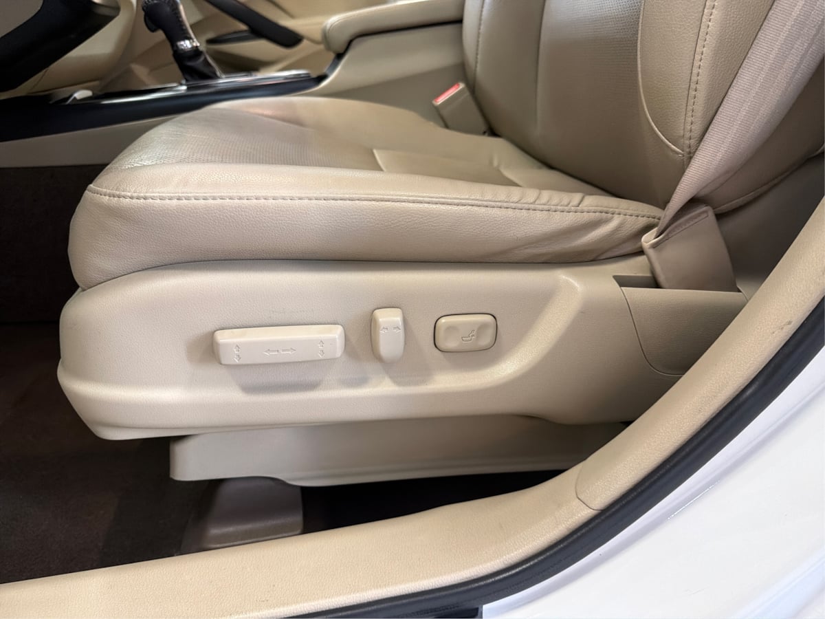 Photo 23 of this Acura RDX