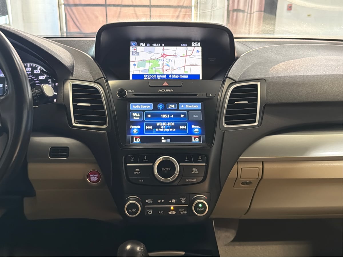 Photo 29 of this Acura RDX