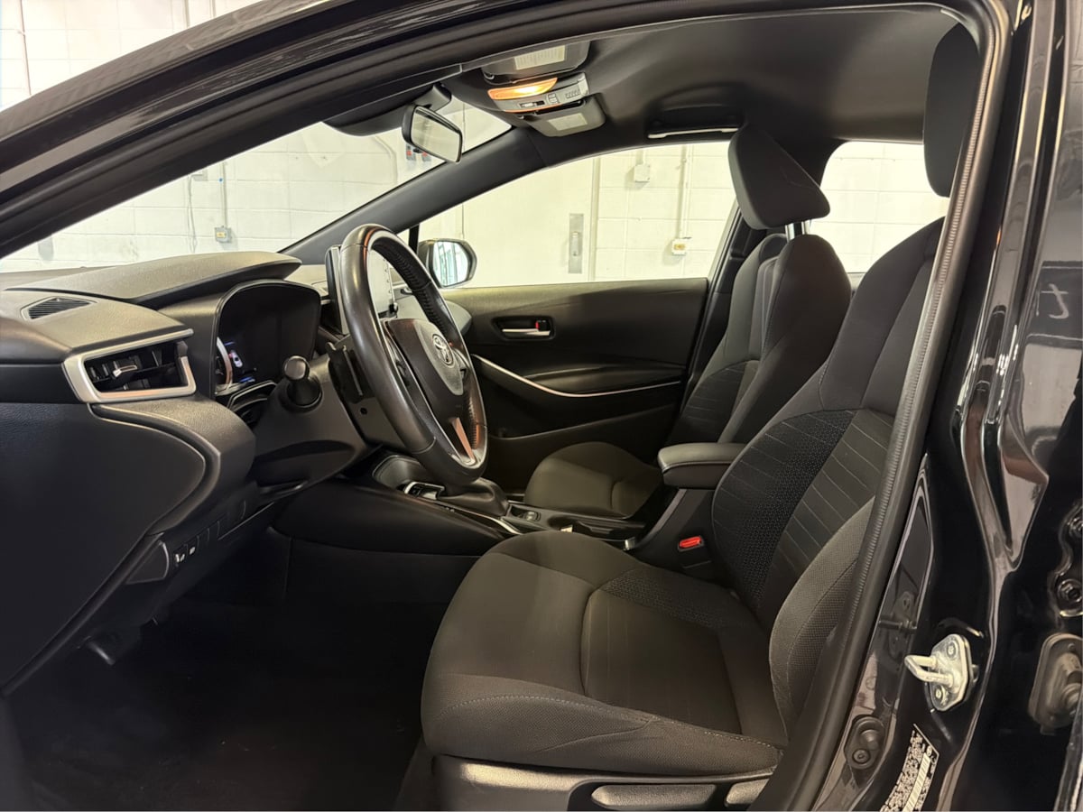 Photo 9 of this Toyota Corolla