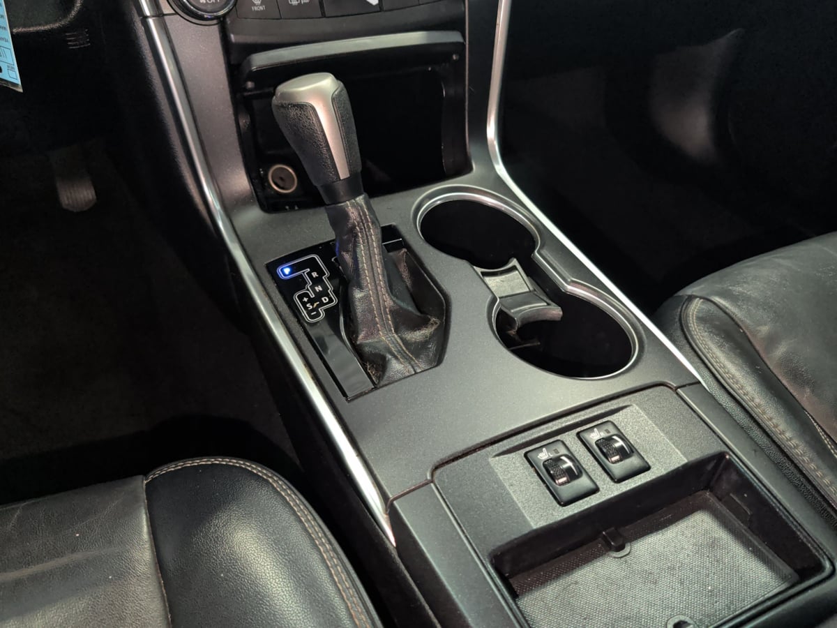 Photo 18 of this Toyota Camry