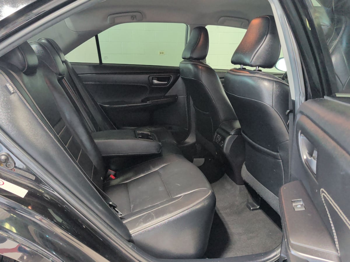 Photo 16 of this Toyota Camry