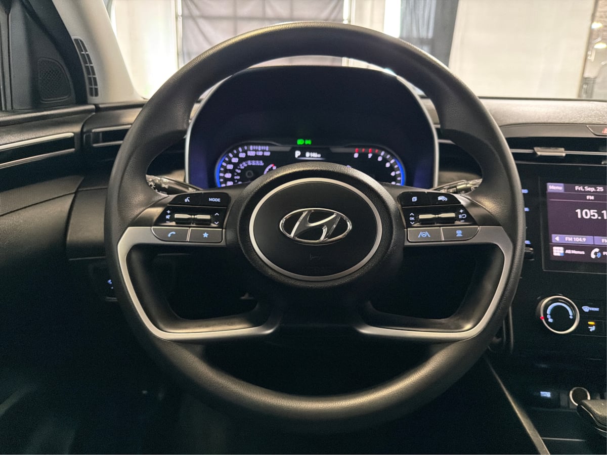 Photo 19 of this Hyundai Tucson