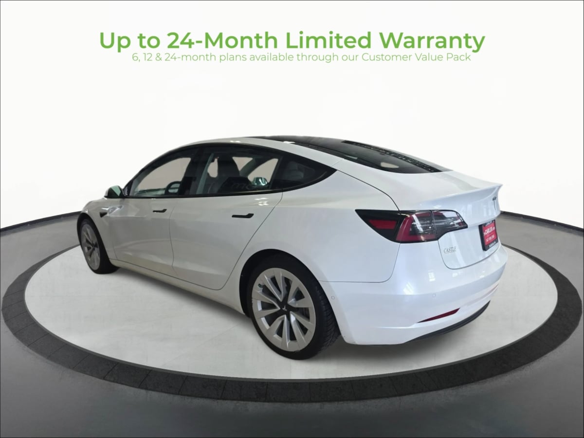 Photo 5 of this Tesla Model 3
