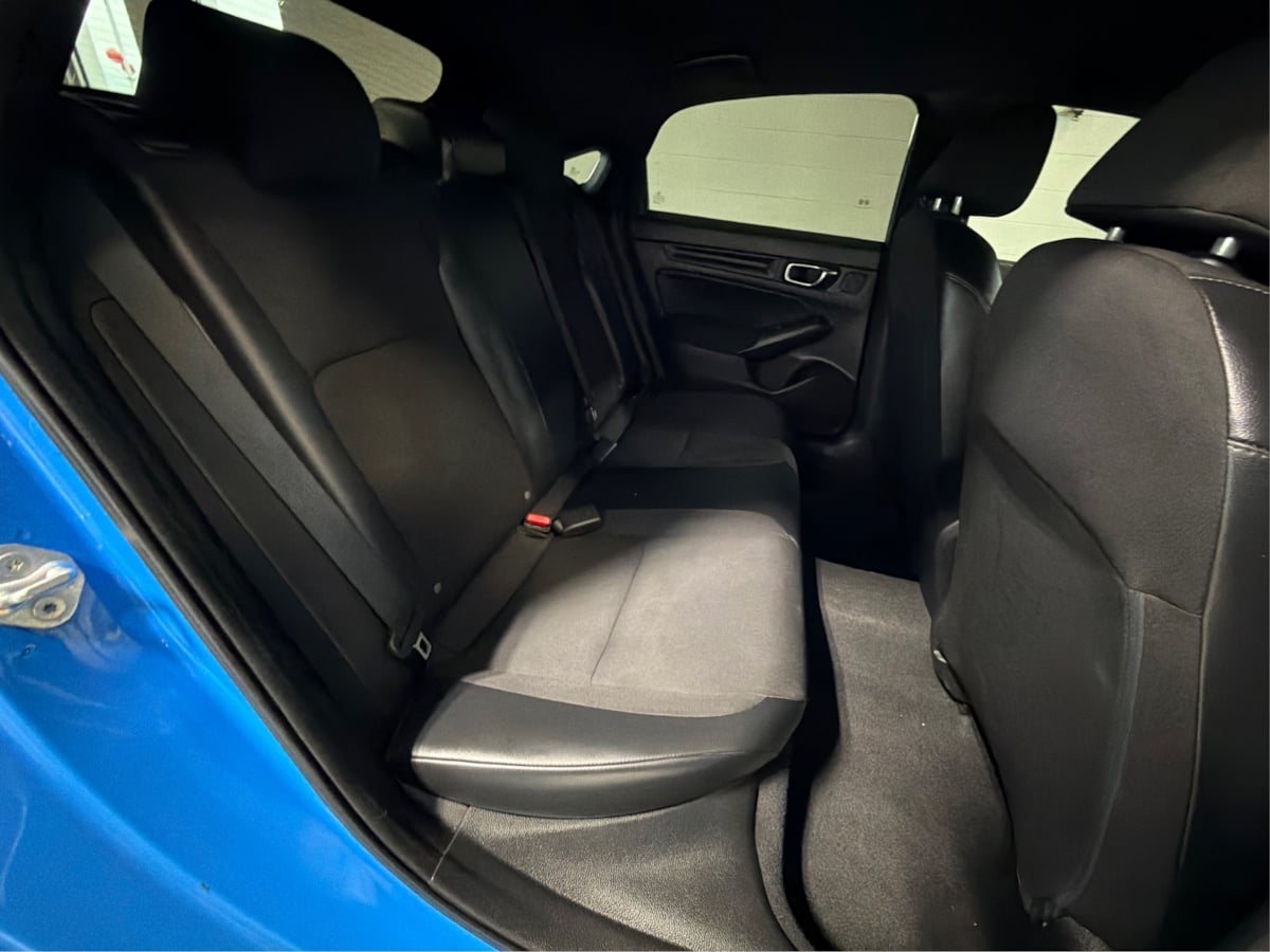 Photo 15 of this Honda Civic Hatchback