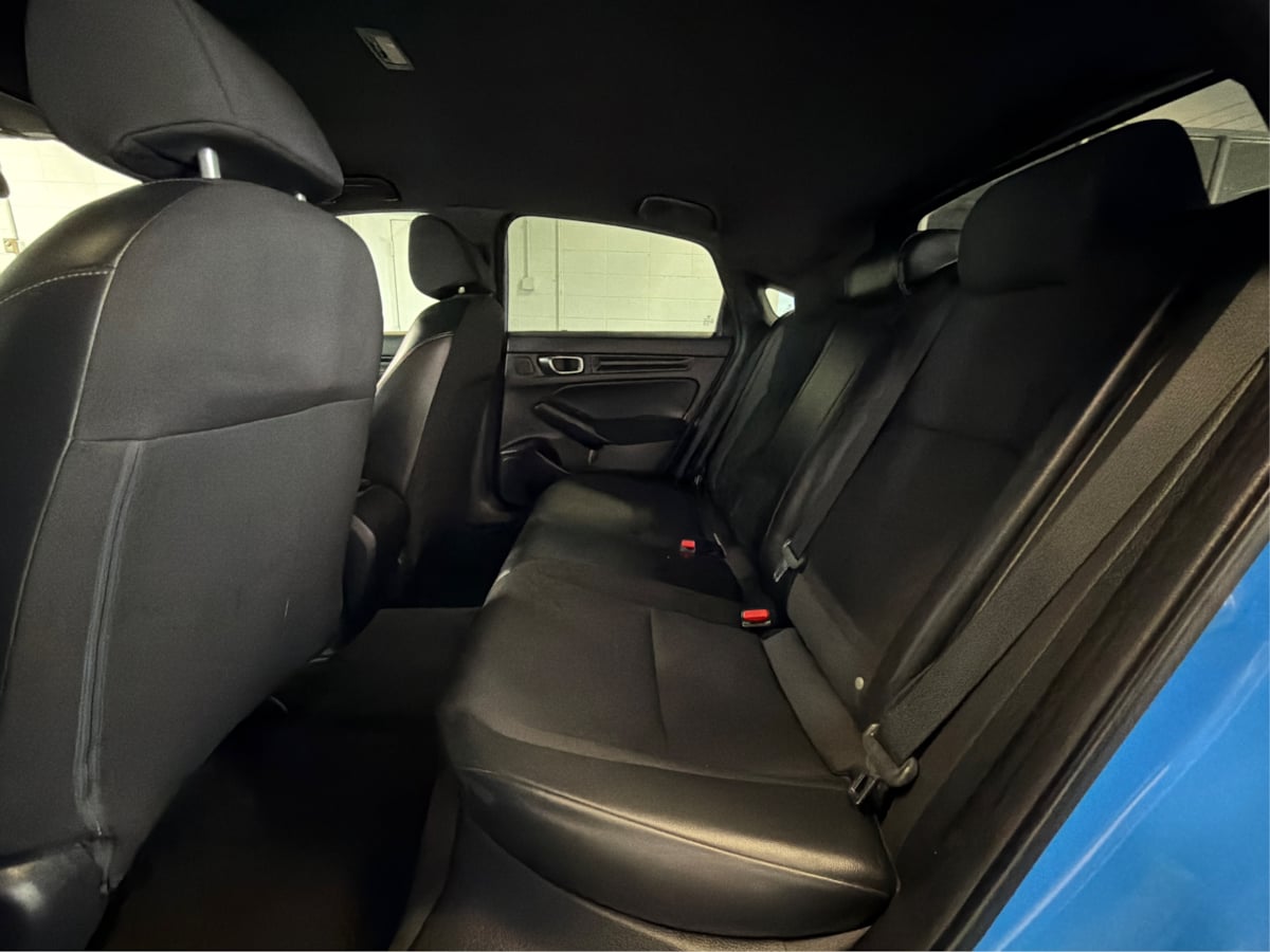 Photo 10 of this Honda Civic Hatchback